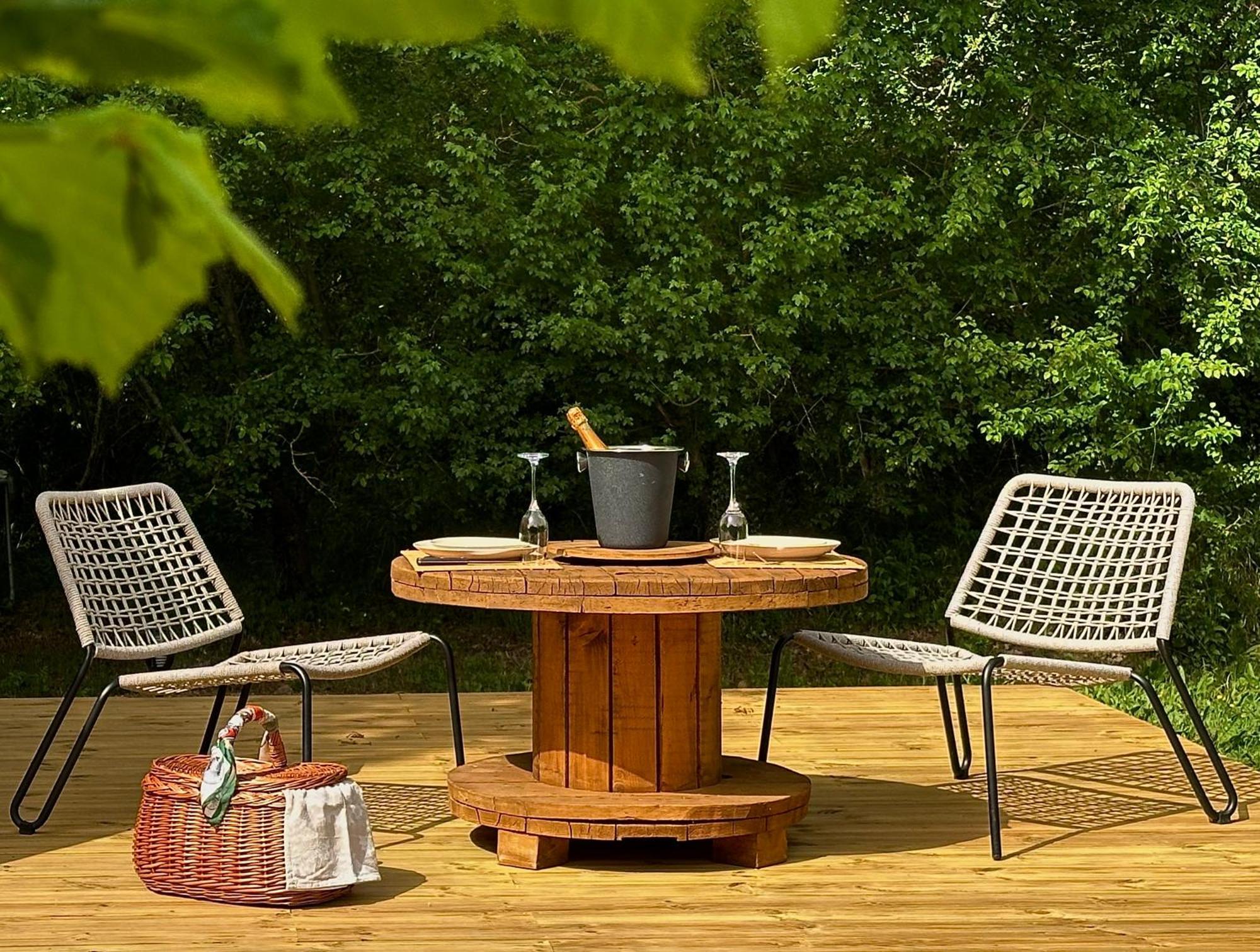 Dome Pathome Catonvielle Exteriér fotografie
